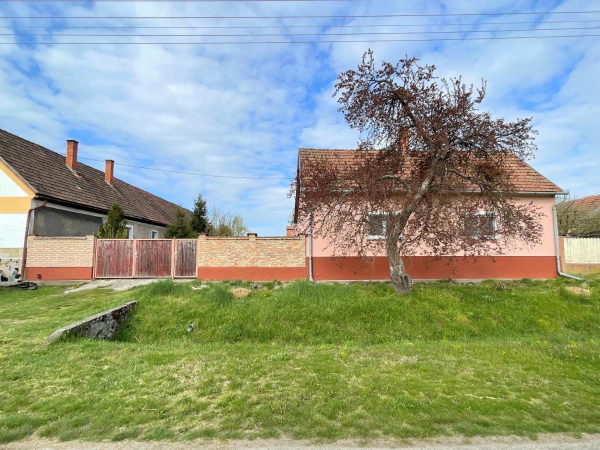 Holiday Home Szulok Exterior photo
